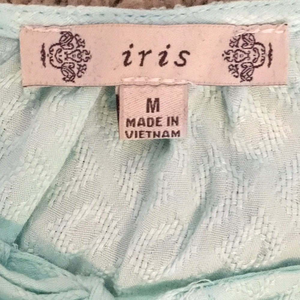 Blouse - Picture 3 of 4
